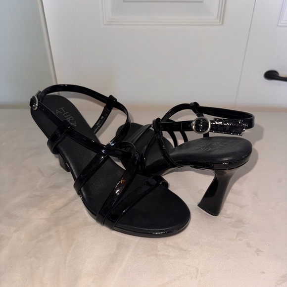 Naturalizer Glossy Black Strappy Heels - Picture 2 of 4